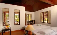 Abad Harmonia Ayurvedic Beach Resort - Parking