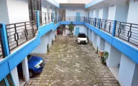 RedDoorz Syariah @ Kartohardjo Madiun Hotels in Kartoharjo