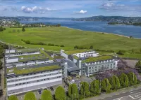 Seedamm Plaza Hotels in Stäfa