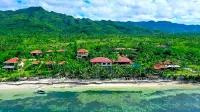 Island View Beachfront Resort Hotels near Combento Cave