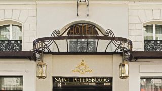 hotel-saint-petersbourg-opera-and-spa