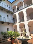 Seven Boutique Hotel