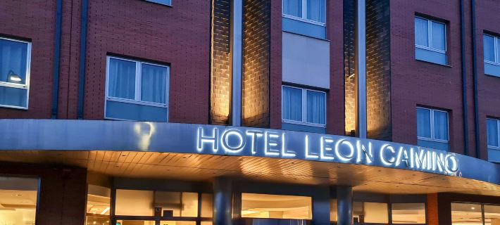 Hotel Zentral León โรงแรมในเลออน