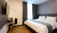 Stay 365 Hotel Hotels in Temin