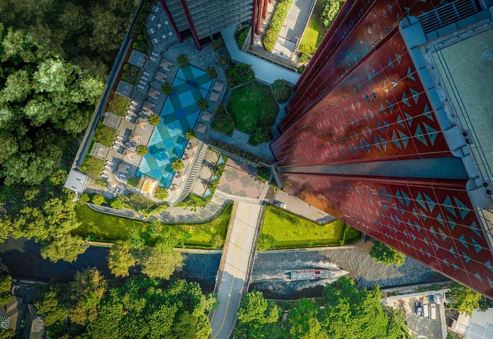 4. 차트리움 그랜드..