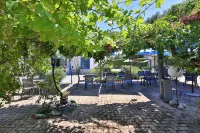 Hotel Cayrons Vence & St Paul de Vence Hotels in Vence