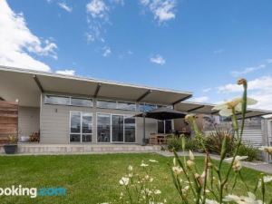 Amaroo 2 - Freycinet Holiday Houses