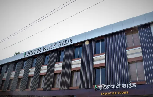 Hotel Park Side Hotels in Waliv