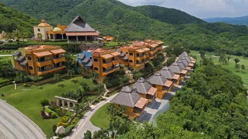 El Corazon Resort