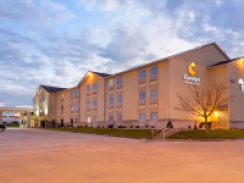 Comfort Inn & Suites Near Route 66 Hoteles en Condado de Logan