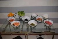 Aldar Hotel - breakfast