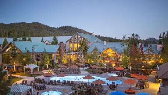 Tenaya Lodge