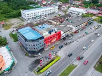 Lux Hotel Hotel di Durian Sebatang