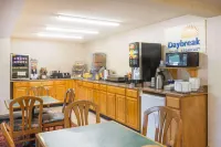 Days Inn by Wyndham Paintsville - Moteles