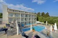Palapart Gikas Gouvia - Pools