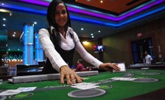 Platino Hotel & Casino