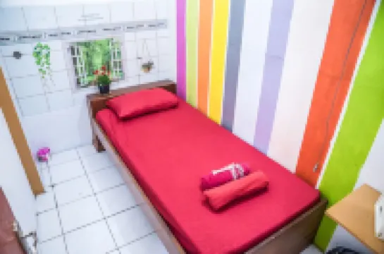 Simplycity Hostel Syariah Hoteles en Andir