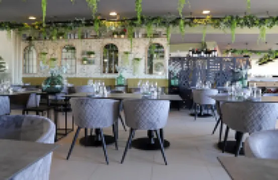 Varandas do Castelo by Garvetur