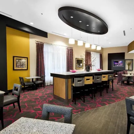 Hampton Inn & Suites Raleigh Downtown