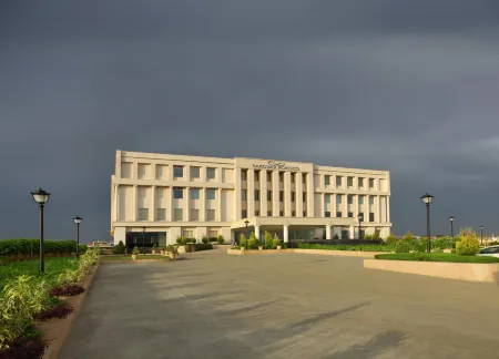 Seyfert Sarovar Premiere Dehradun Отели рядом со станцией Dehradun