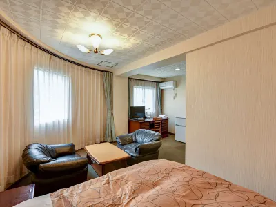 Nago Business Hotel