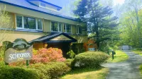 Pension Schooner Hotels near Nasu Highland Park