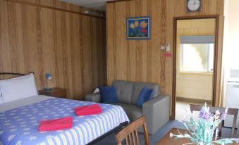Summers Rest Units
