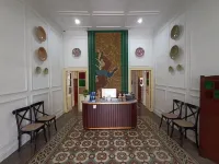 Mruyung Guest House Kota Lama Banyumas Mitra RedDoorz Hotels in Kemangkon