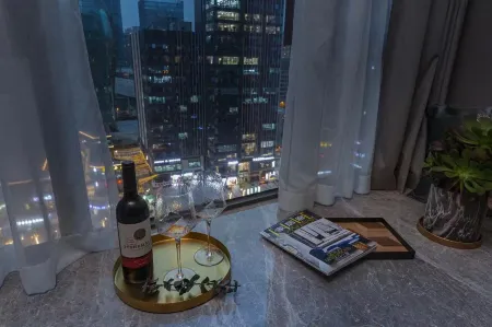 Roland Ritz Hotel Отели рядом с достопримечательностью «Tian'ehu Park»