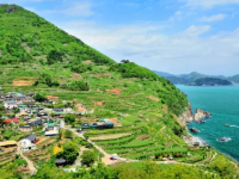 南海郡水療山丘高級旅館 南海郡酒店