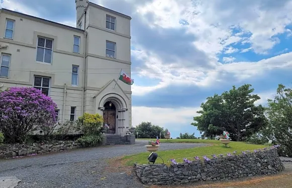 泰爾格萊格城堡酒店