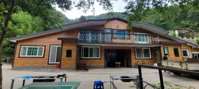Hadong Pension Haneulbit Hwangtobang