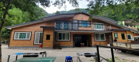 Hadong Pension Haneulbit Hwangtobang