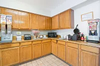 ซุปเปอร์ 8 บายวินด์แฮม เพลโน/ย่านดัลลาส