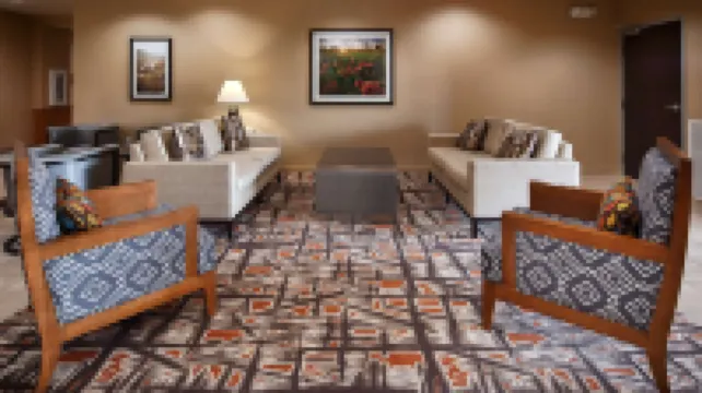 Best Western Plus Elmendorf Hotel