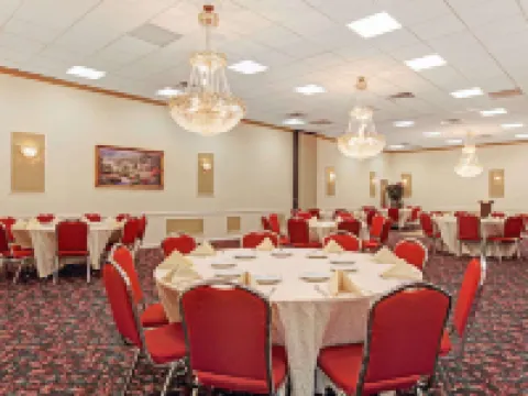 Ramada by Wyndham Flemington Hotels in Hunterdon County