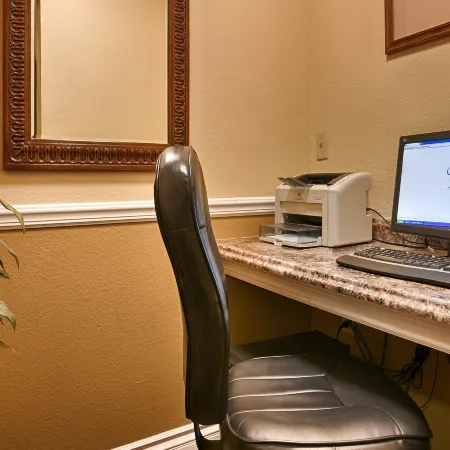 Best Western John Jay Inn