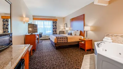 Best Western Plus Rose City Conference Center Inn