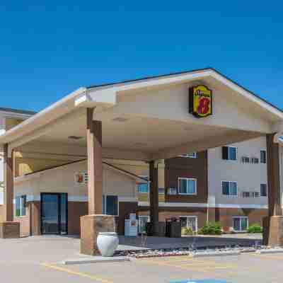 Super 8 by Wyndham Gillette Hotel Exterior