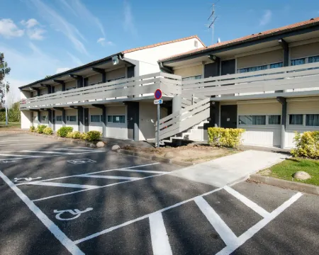 Campanile Agen Hotels in Agen