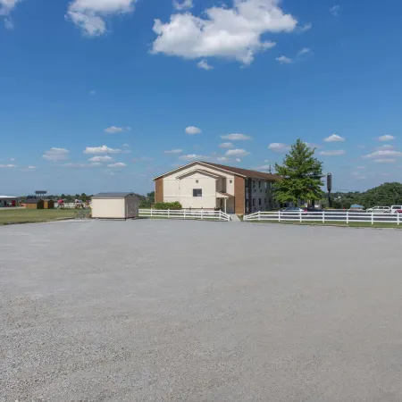 Super 8 by Wyndham Danville