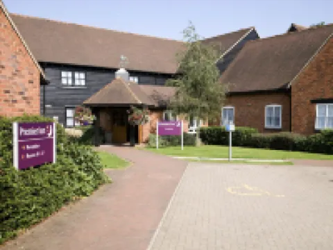 聖奧爾本斯/布利凱特村普瑞米爾酒店 聖奧爾本斯市酒店