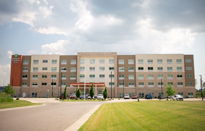 Holiday Inn Express & Suites ONALASKA - LA CROSSE AREA by IHG