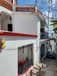 Casa Chanito Hotels near Cristo Monumental Taxco