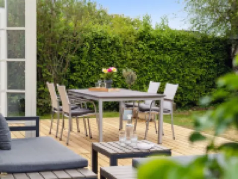 "Quanna" - 50m from the Sea