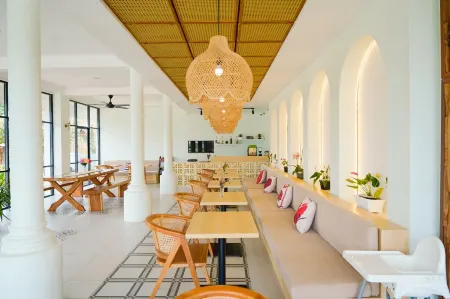 Kabinku Bali Отели рядом с достопримечательностью «Gitgit Waterfall»