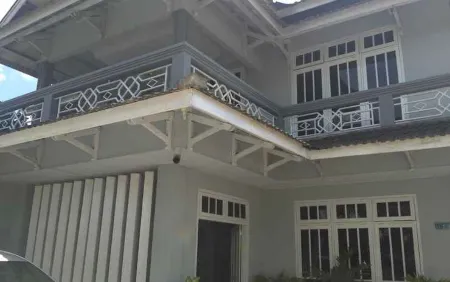 Hotel Wisnu Klaten Отели в г. Prambanan