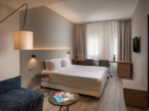 NH Trieste トリエステのホテル