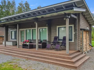 Adeli Holiday Cottage Ellivuori Hotel a 