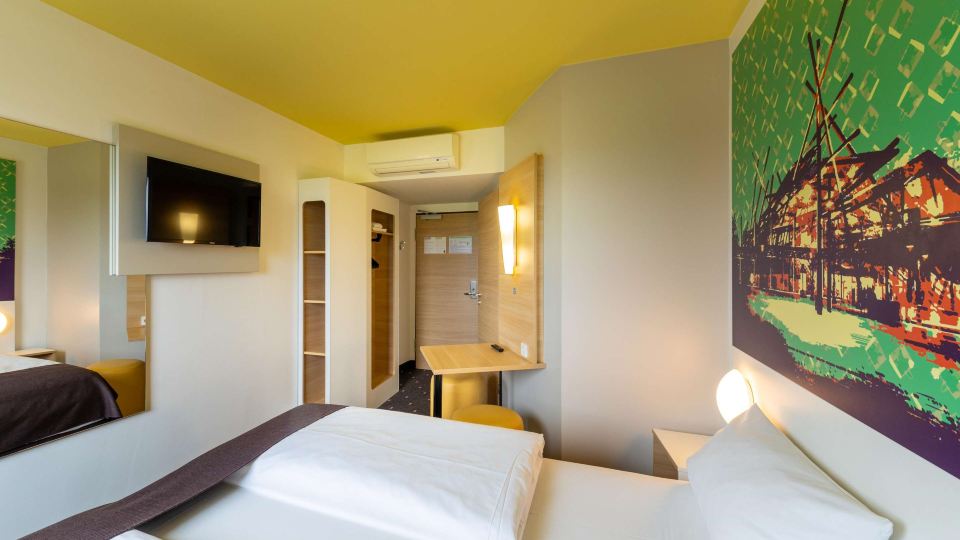 B&B HOTEL Oberhausen am Centro